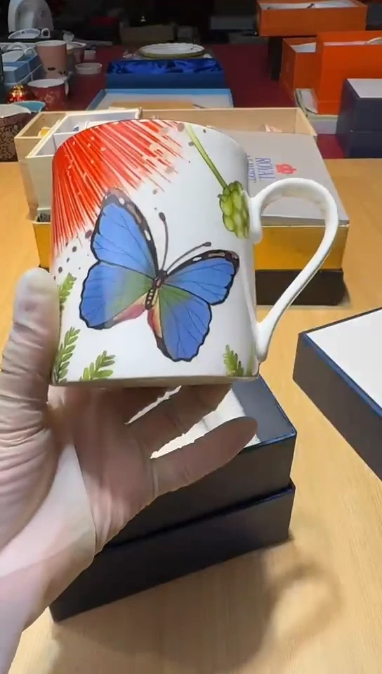 瓷片生活的本意是开心啊@@1