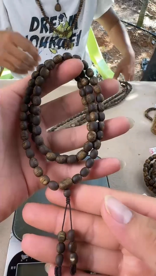 沉香沉香碎屑瘤疤多圈22g+多样性发一条