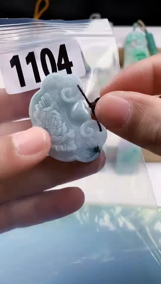 【闪购商品】翡翠颈饰未镶嵌天然翡翠吊坠挂件