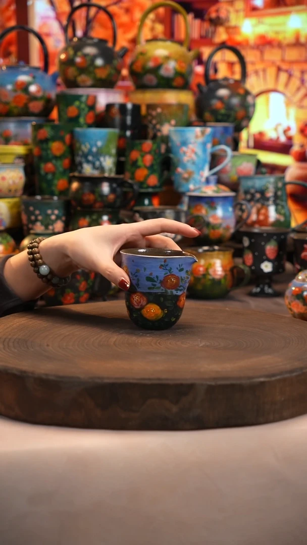 油画   釉下彩   杯子