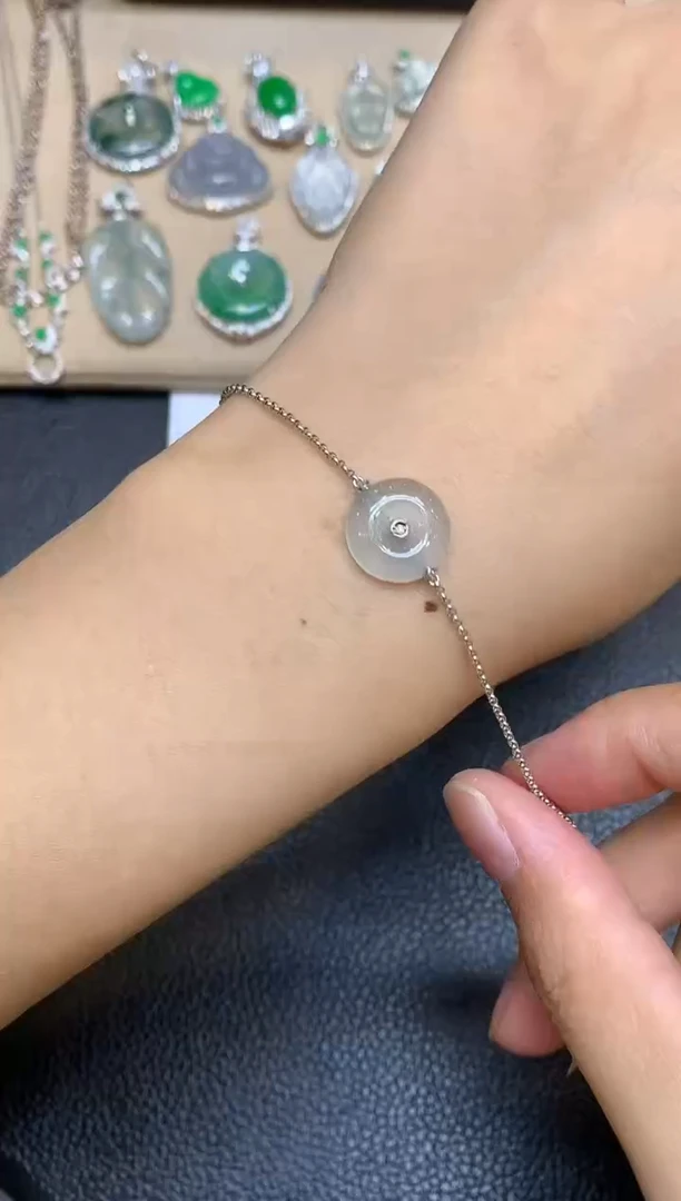 18K金镶嵌手链翡翠平安扣【无服务费【48小时鉴赏期】