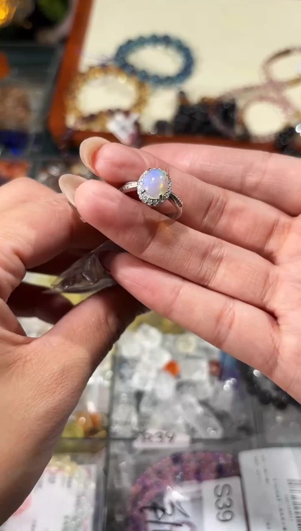 【闪购商品】欧泊手链银S925镶嵌大蛋面戒指