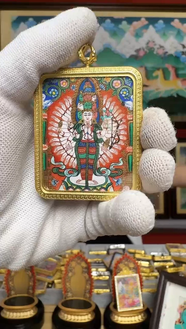 吊坠千老师-热贡纯手绘周毛