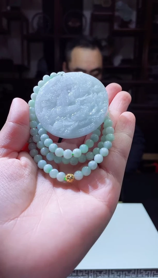 【闪购商品】翡翠吊坠(不含链)未镶嵌天然A货翡翠