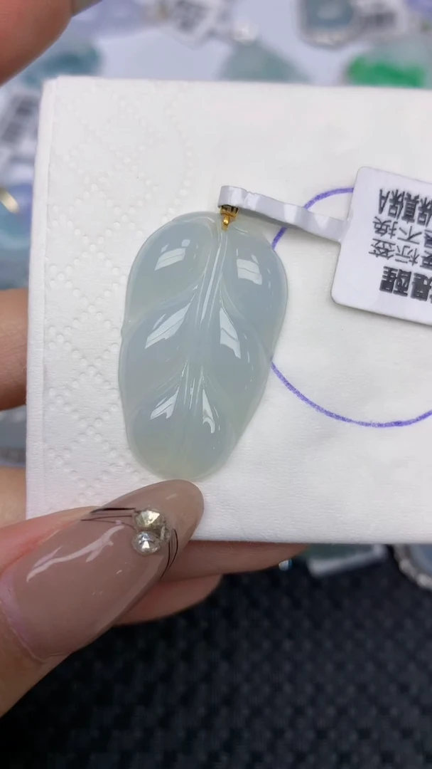 颈饰18K金镶嵌翡翠天然缅甸翡翠a货百元以上9元证书费自理
