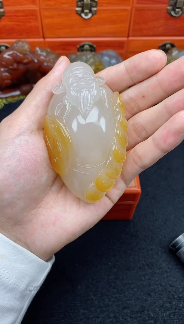 未镶嵌玛瑙/玉髓珠宝奇石飞**天0