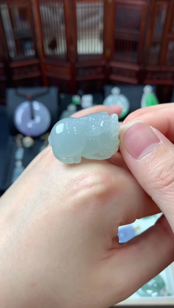 【闪购商品】翡翠吊坠(不含链)18K金镶嵌挂件