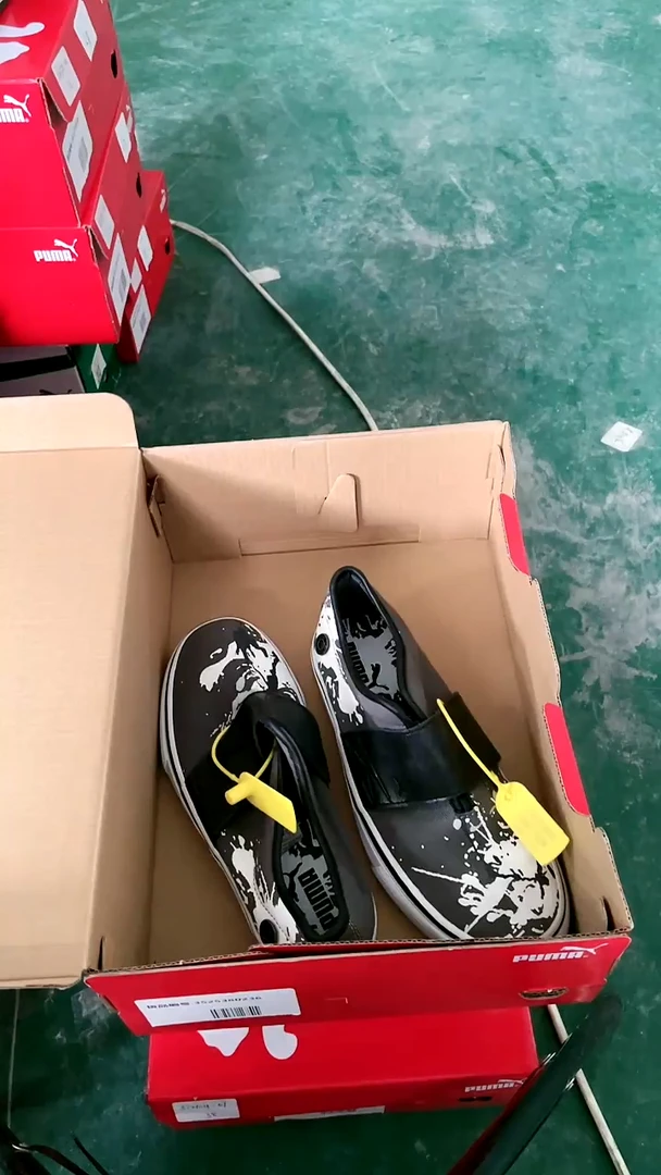 彪马时尚休闲运动鞋36M  E176