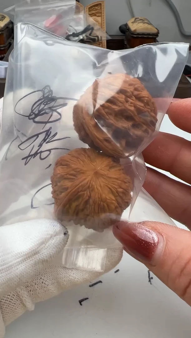 【闪购商品】文玩核桃把件文玩核桃