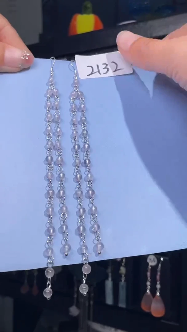 未镶嵌耳饰水晶喜欢拍