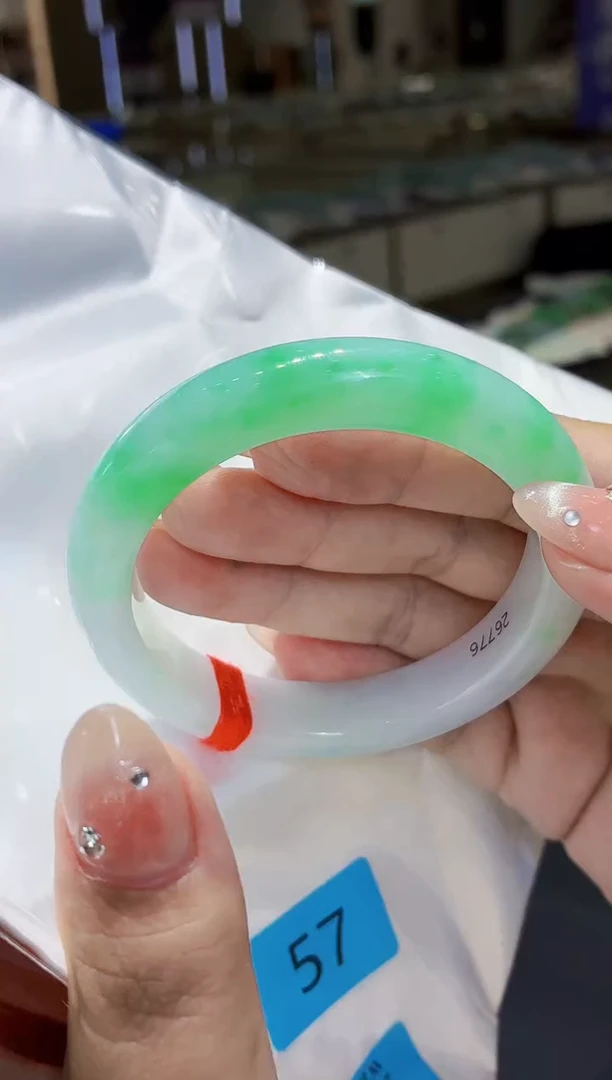 未镶嵌手镯翡翠翡翠手镯57