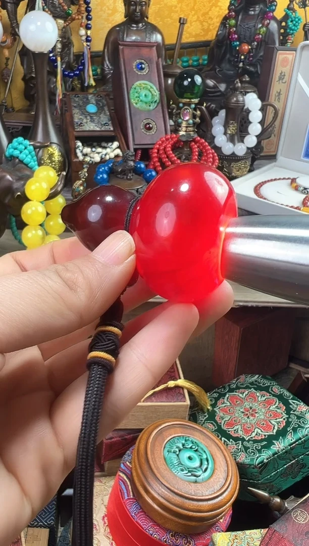 【闪购商品】蜜蜡颈饰未镶嵌猪妹精品专属链接