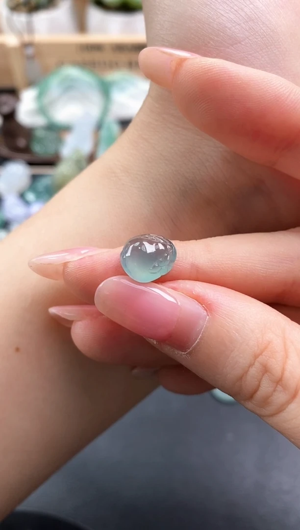 颈饰未镶嵌翡翠金蟾