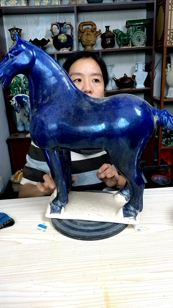 经典精美复古风格瓷器