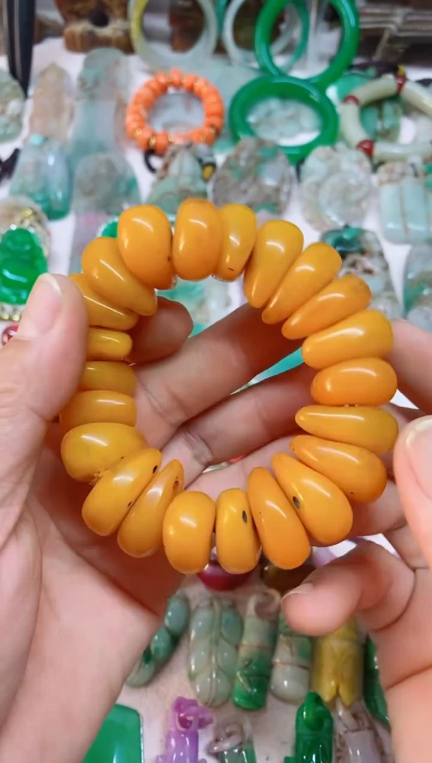 1直播间的实时画面