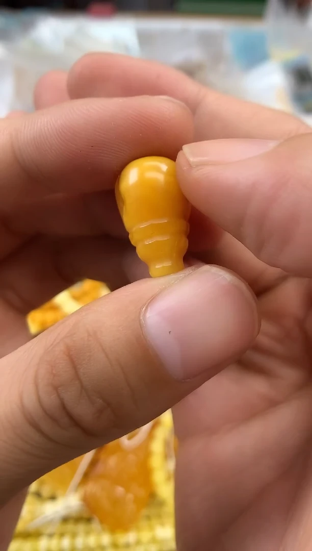 裸石蜜蜡未镶嵌张****！三通