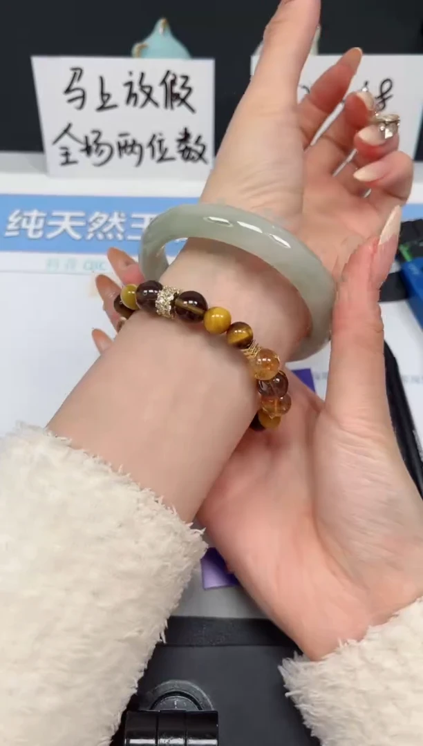 【闪购商品】石英质玉手镯未镶嵌K220-59