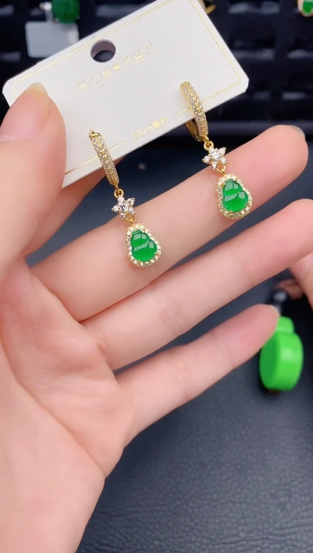 银S925镶嵌翡翠耳饰天然a货翡翠666