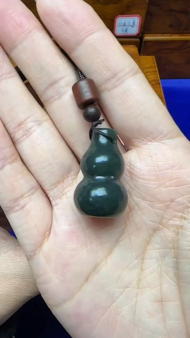 未镶嵌和田玉挂件历**叔1