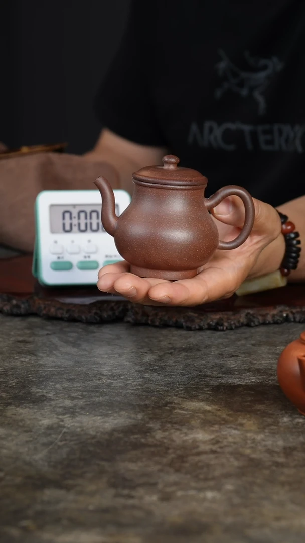 茶壶紫砂江*共生矿小酒壶