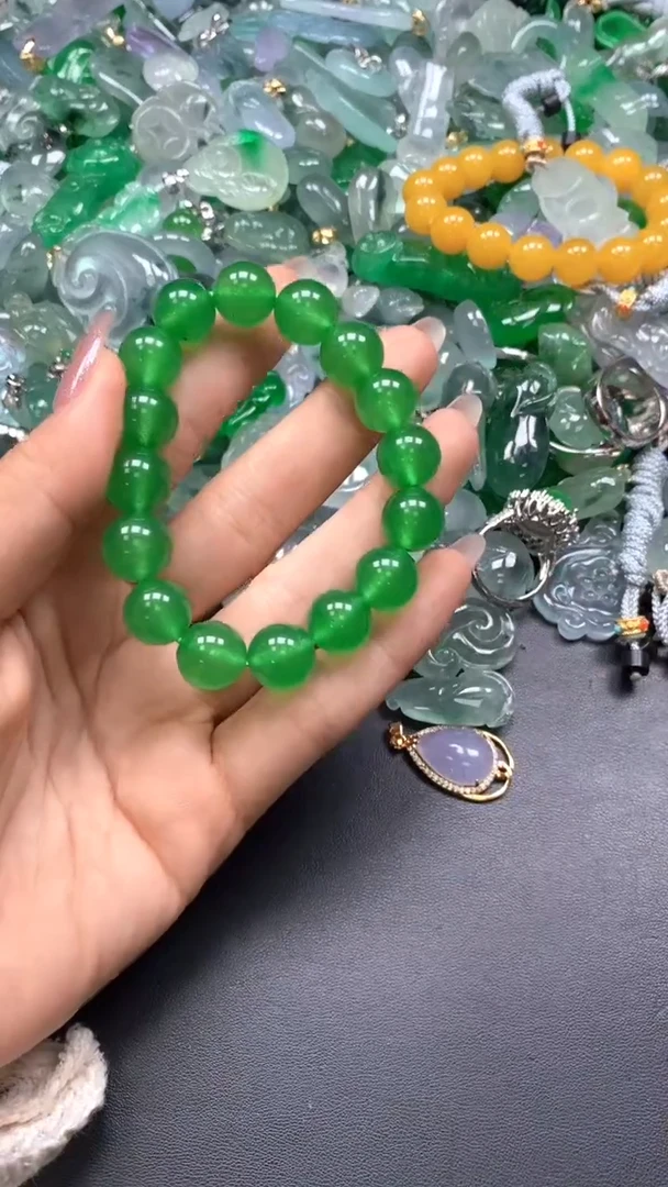 颈饰未镶嵌翡翠(配扣头多样性发其一）175
