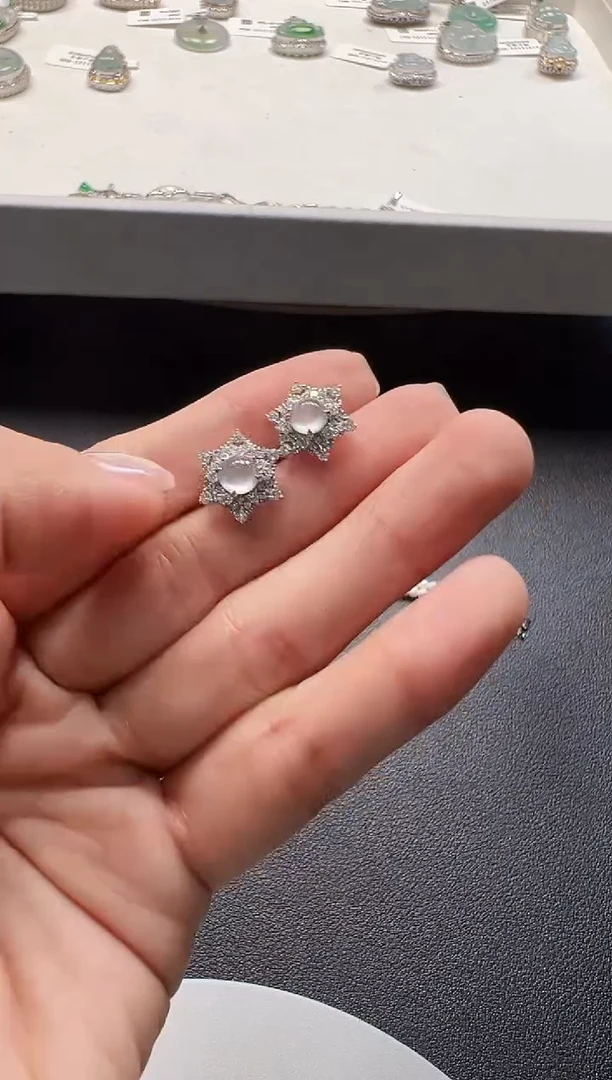 18K金镶嵌翡翠耳饰KXLJ1122-041