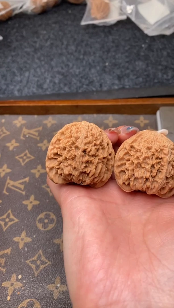 把件文玩核桃B227 号44尺满天星