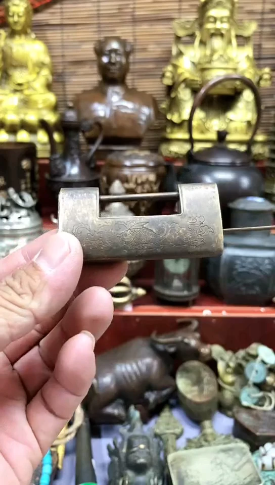 鸿兴工艺摆件把件