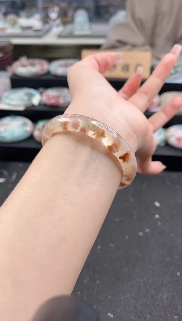 未镶嵌手镯石英质玉尘*丷圈口（赠品镯心）