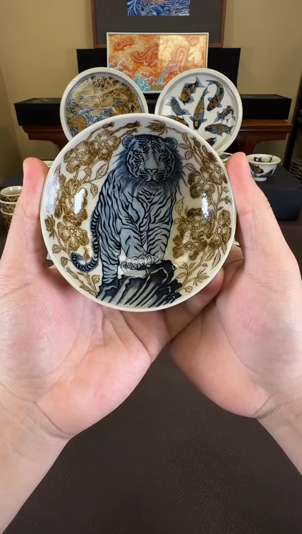 二号釉老虎纹普洱杯