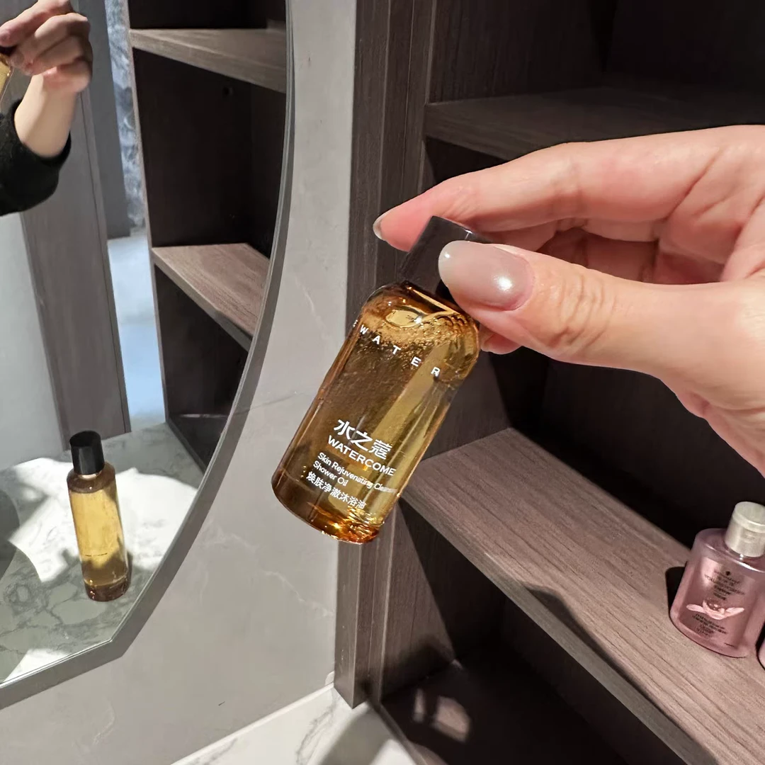 礼品-水之蔻沐浴油30ml（2027年01月）