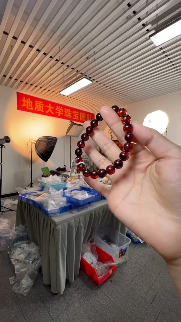 手串琥珀未镶嵌俄料血珀圆珠单圈手串