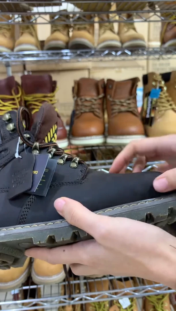 牛皮42码，922，皮鞋码，牛皮工装靴，默认微瑕 领口氧化 带钢头