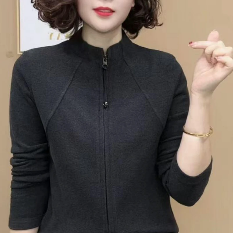 2024新品时尚洋气百搭气质拉链开衫长袖减龄气质女上衣打底女士