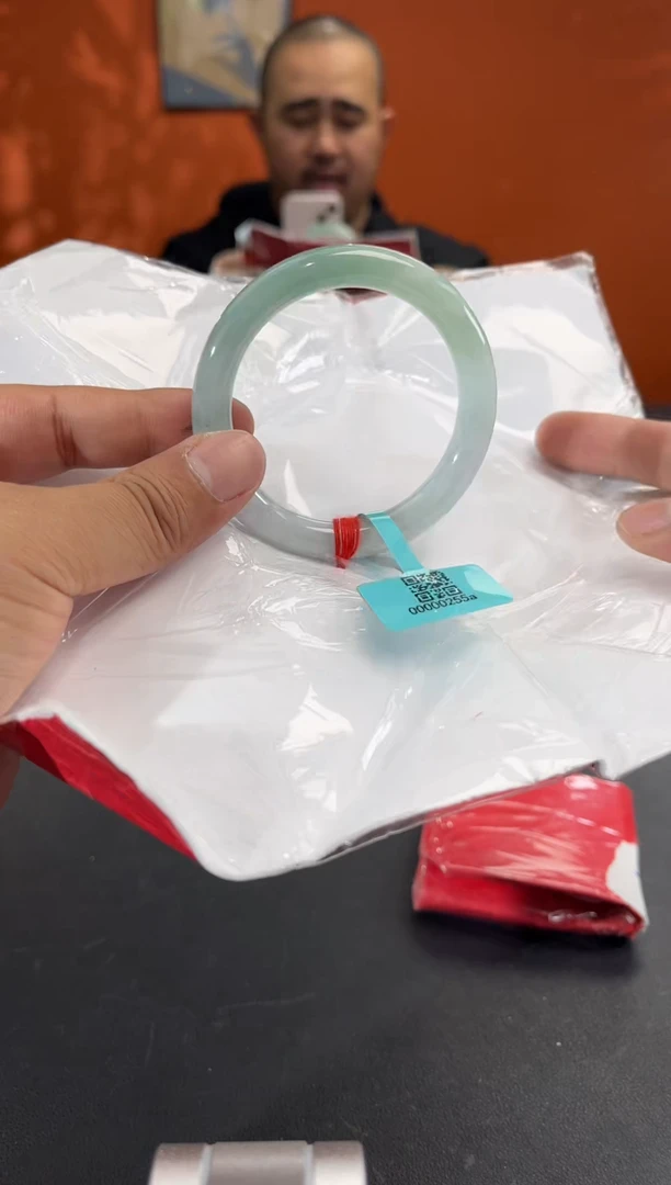 未镶嵌手镯翡翠9 53