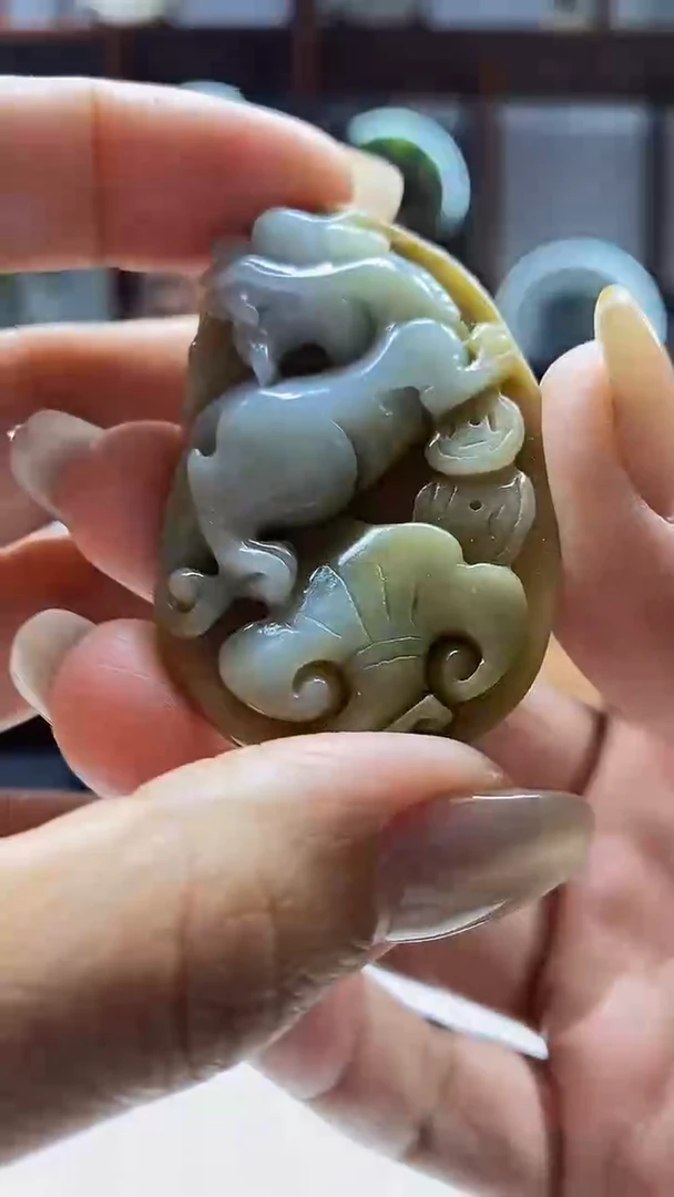 翡翠未镶嵌颈饰翡翠A货2025/7/2