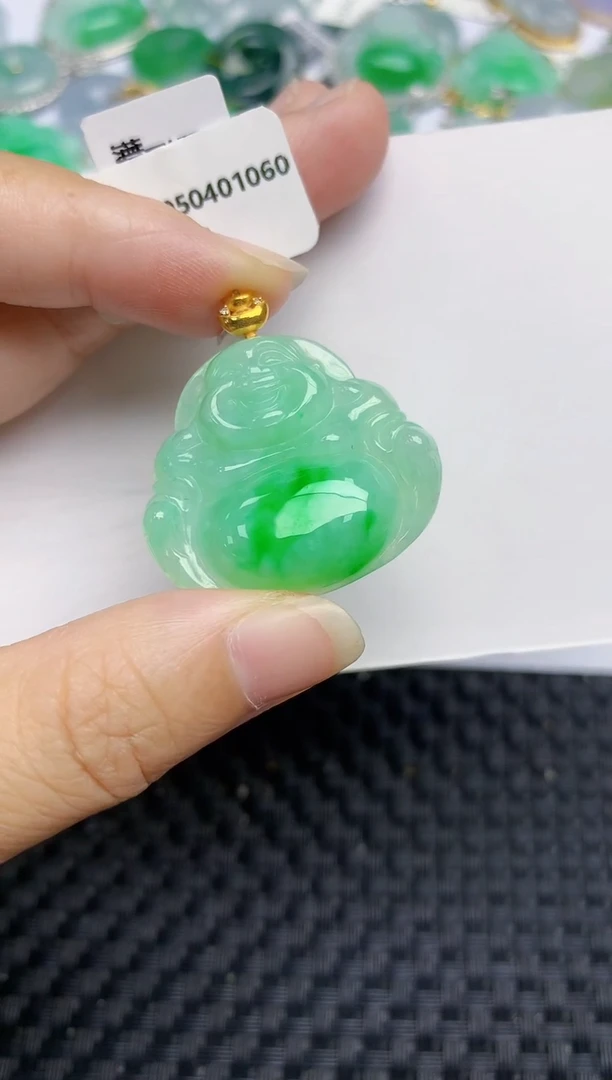 翡翠18K金镶嵌颈饰天然翡翠A货