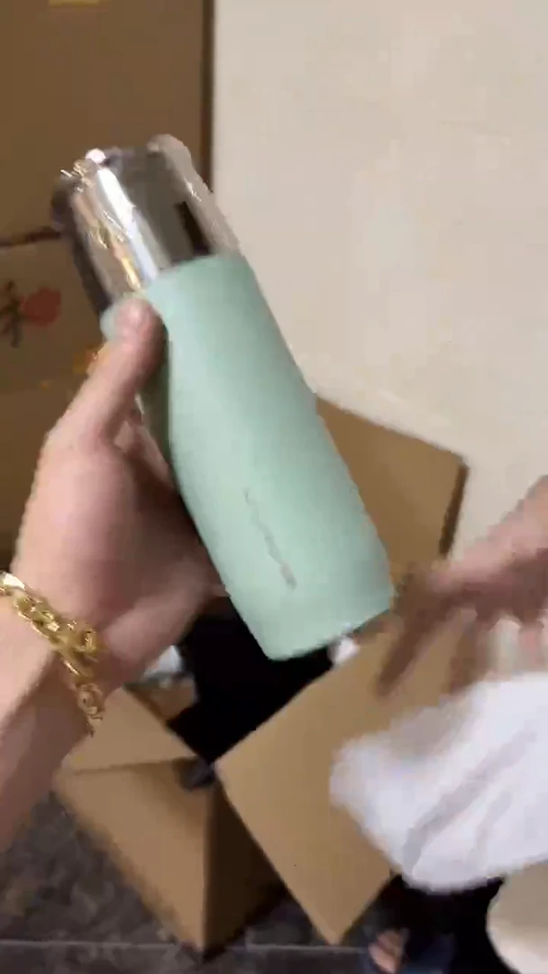 孤品包装微瑕--飞剑薄荷绿