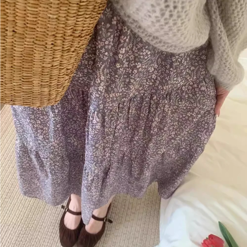 复古浪漫压褶设计碎花大摆半身裙气质松紧腰显瘦a字垂感中长裙女