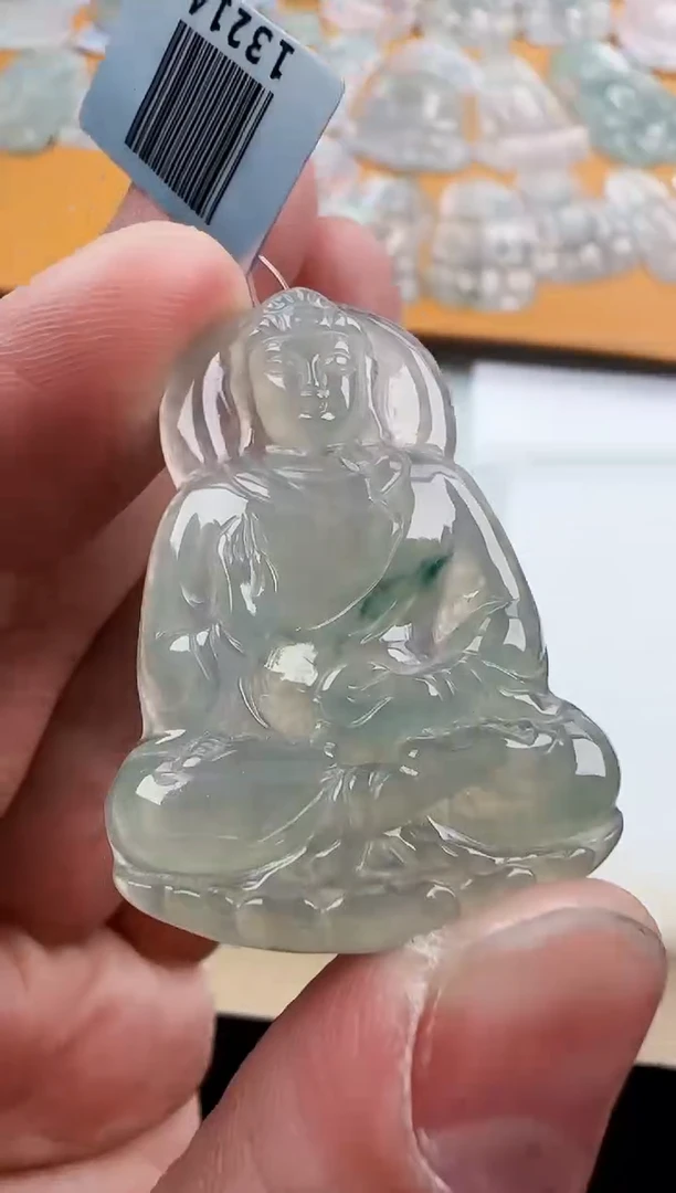 【闪购商品】翡翠颈饰未镶嵌缅甸天然翡翠