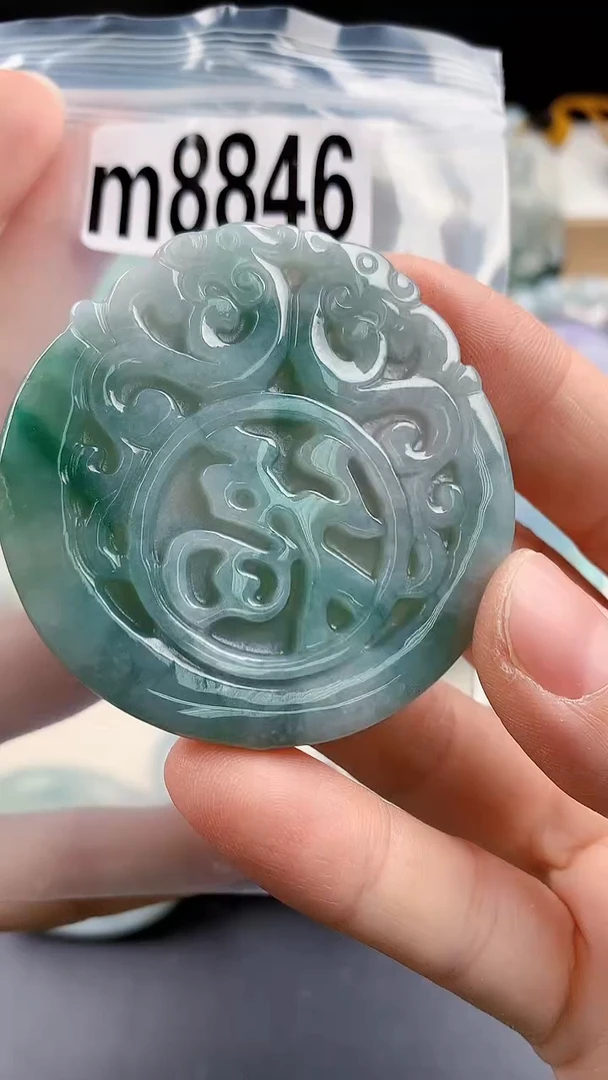 颈饰未镶嵌翡翠颈饰未镶嵌缅甸天然翡翠吊坠