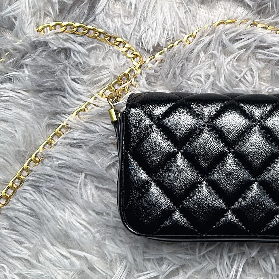 手工时尚百搭真皮方块大眼女包黑色  0442