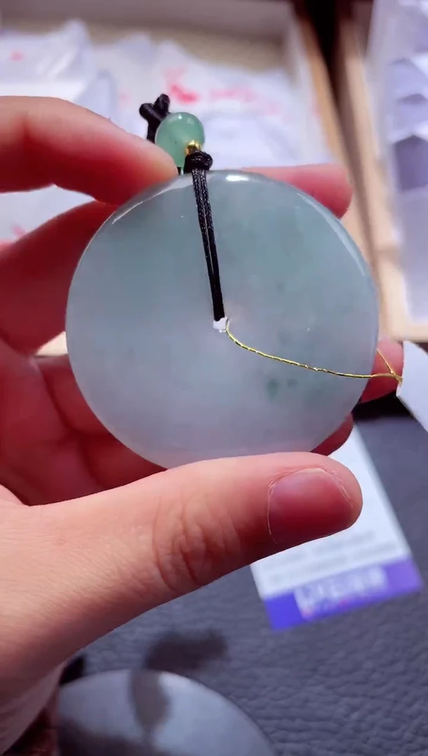 颈饰未镶嵌翡翠00006113