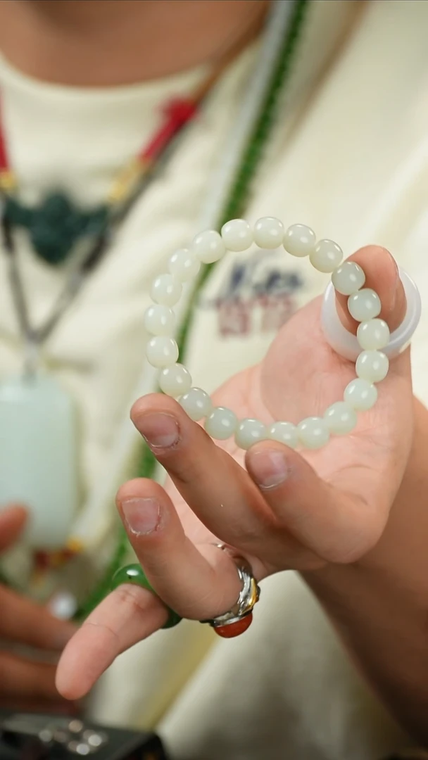 未镶嵌手串和田玉多样性发一件08