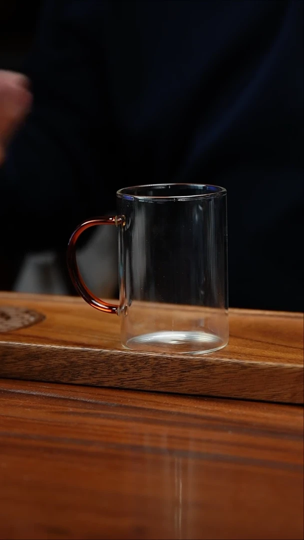 【闪购商品】个人绿茶杯唬迫色300毫升