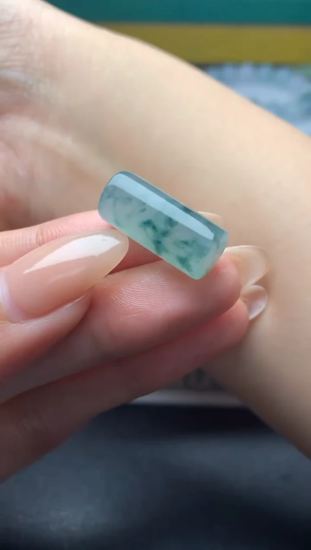 定制翡翠未镶嵌毛货