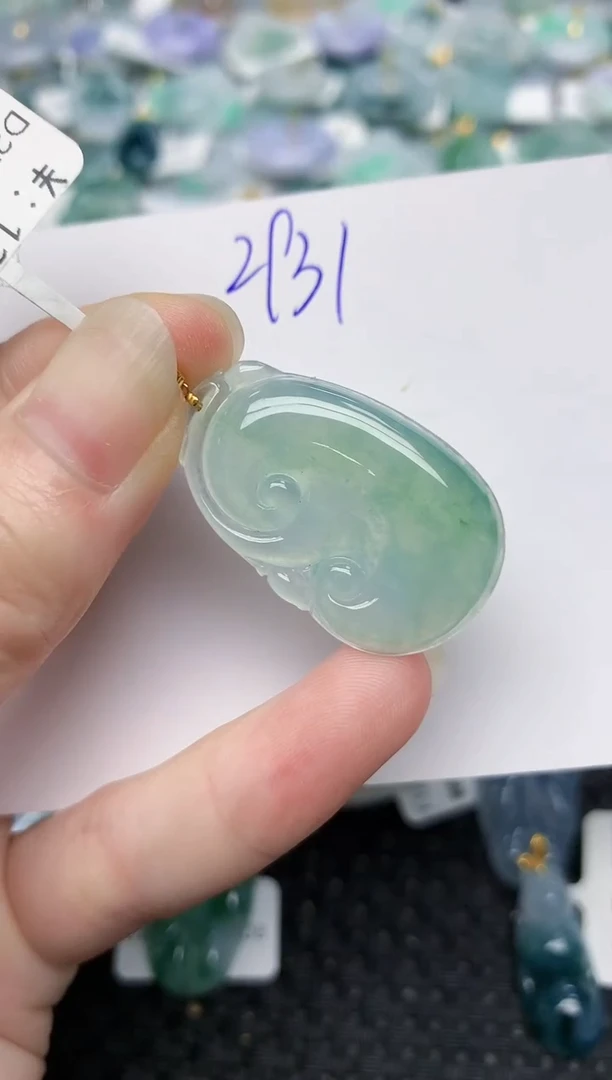 颈饰18K金镶嵌翡翠天然缅甸A货翡翠百元以上9元证书费自理