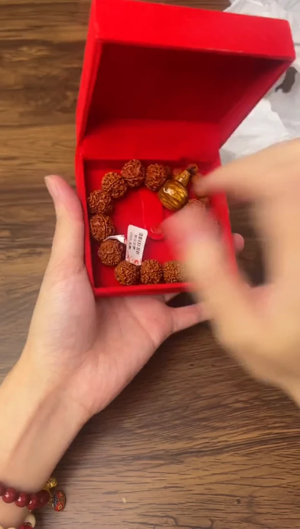 【明】清仓手串 百搭首饰！