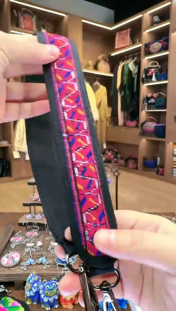 【闪购商品】织绣289黔东南苗族刺绣