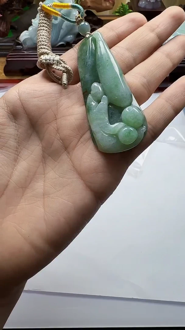 吊坠(不含链)未镶嵌翡翠1